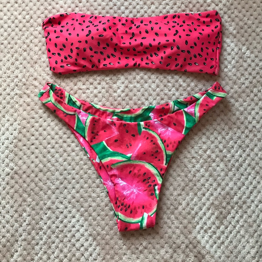 Watermelon Patterned Strapless Bikini Set
